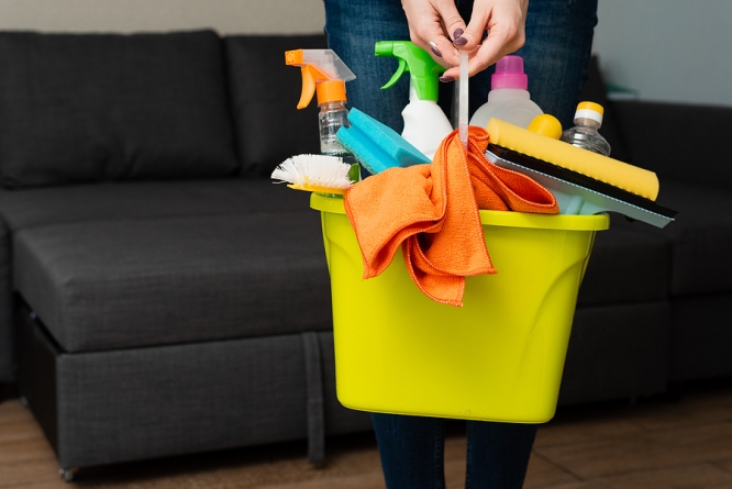 7 Household Cleaning Habits That Contribute to Poor Indoor Air Quality