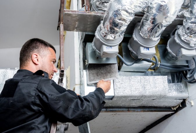 Duct Cleaning Scams: 4 Red Flags to Look For